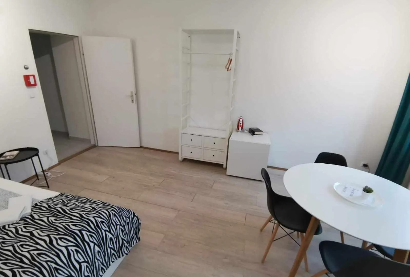Central Apartment Metro 1 Min. Vienna